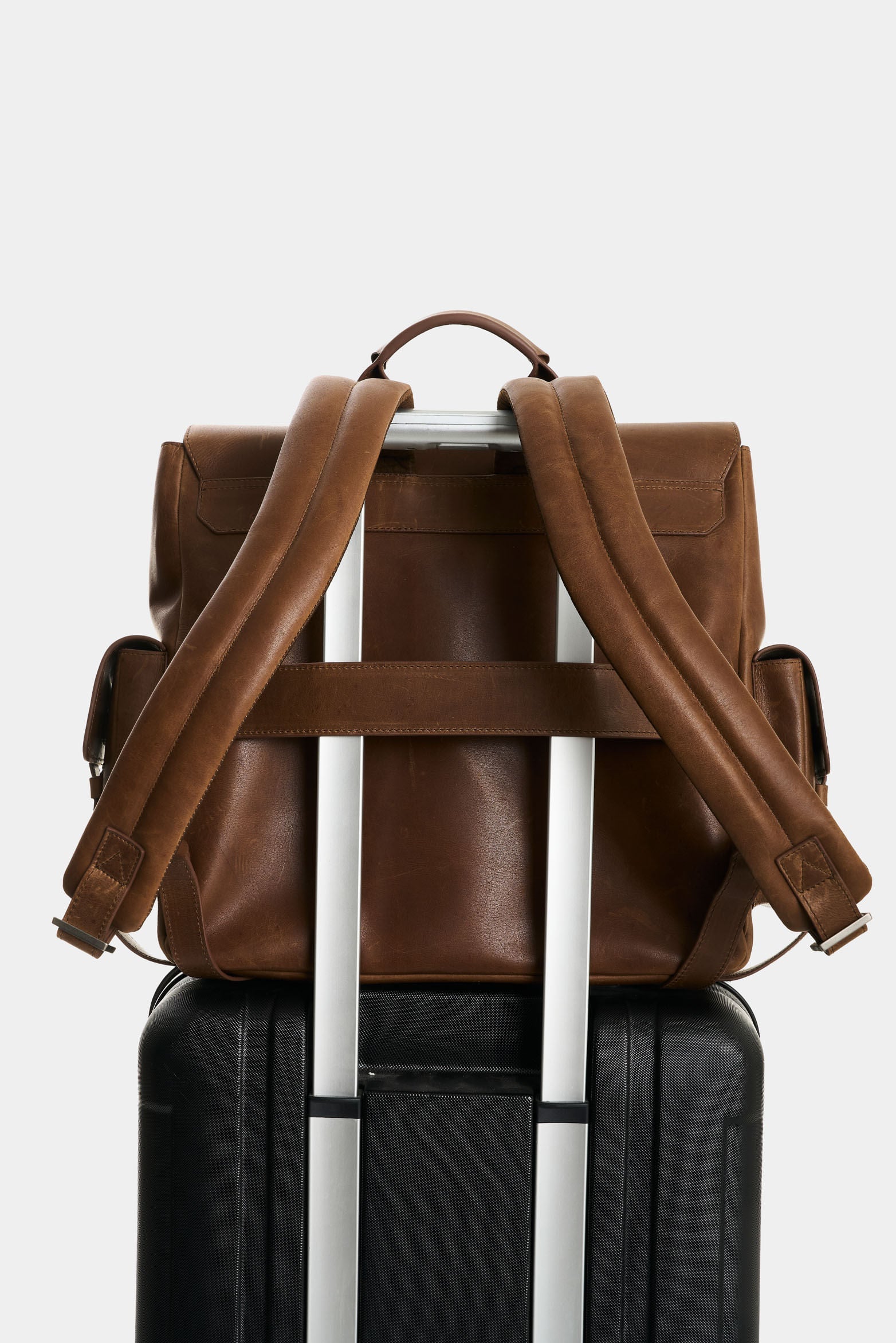 Men's Archaeology Leather Backpack - Image 3
