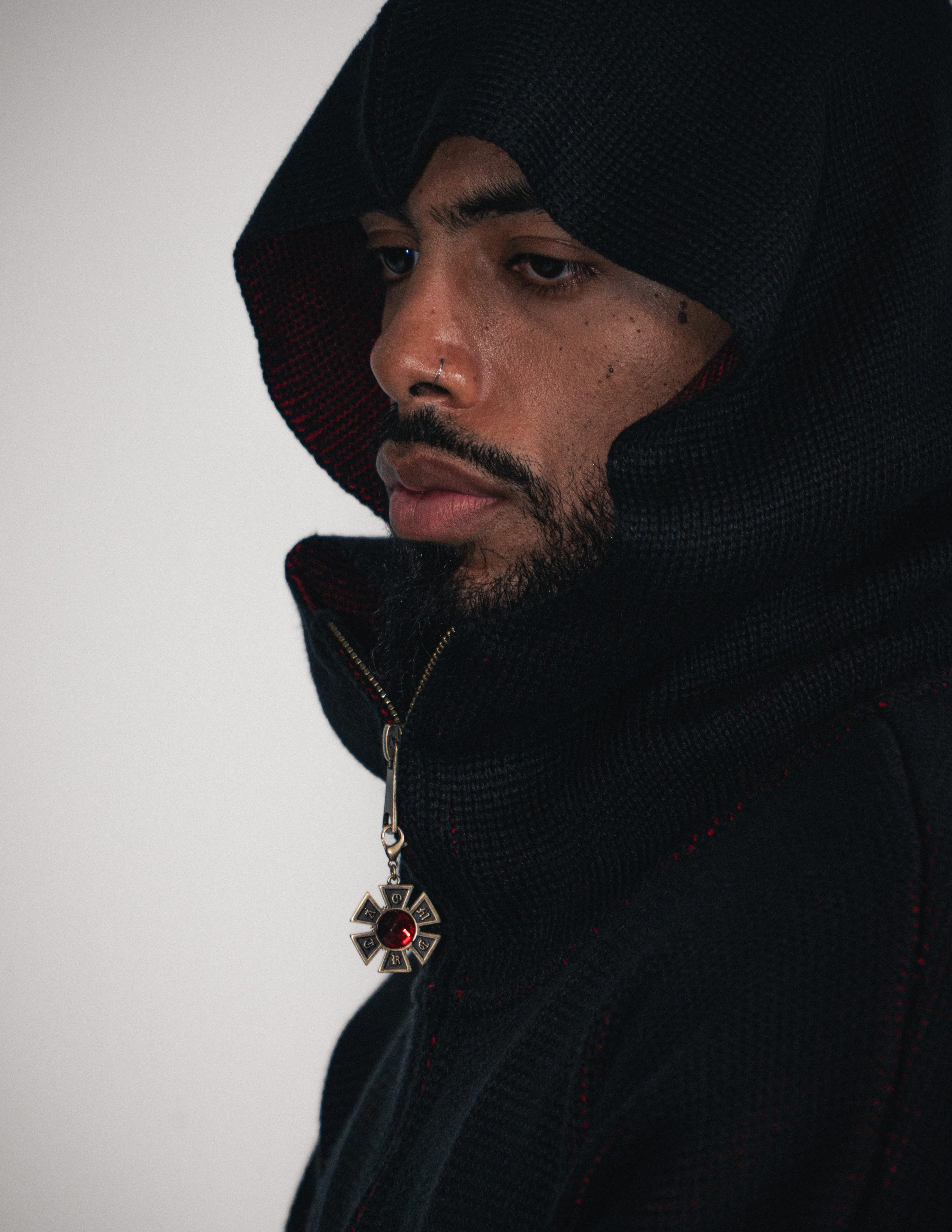 OMERTA BLACK KNITTED ZIP HOODIE - Image 6