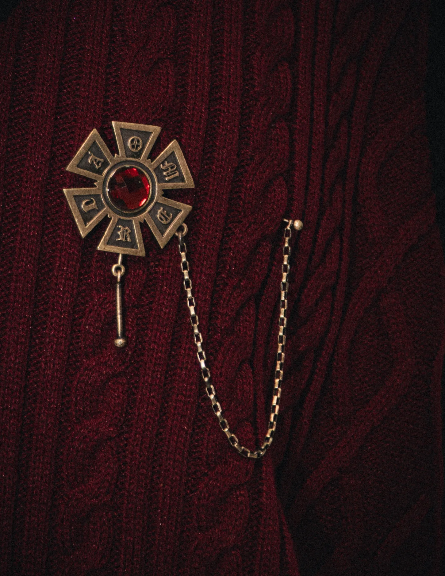 OMERTA BROOCH - Image 3