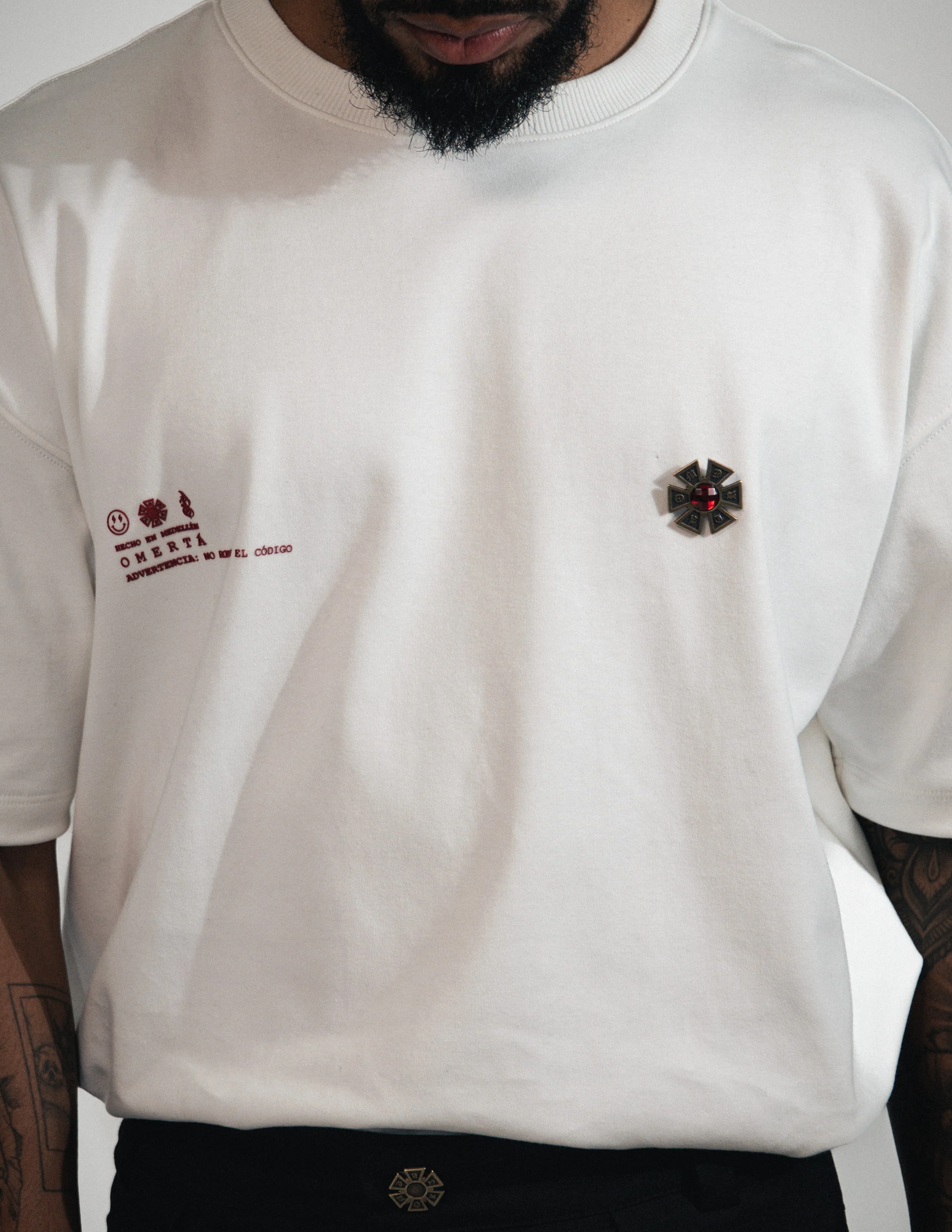 OMERTA PIN T-SHIRT IVORY - Image 7