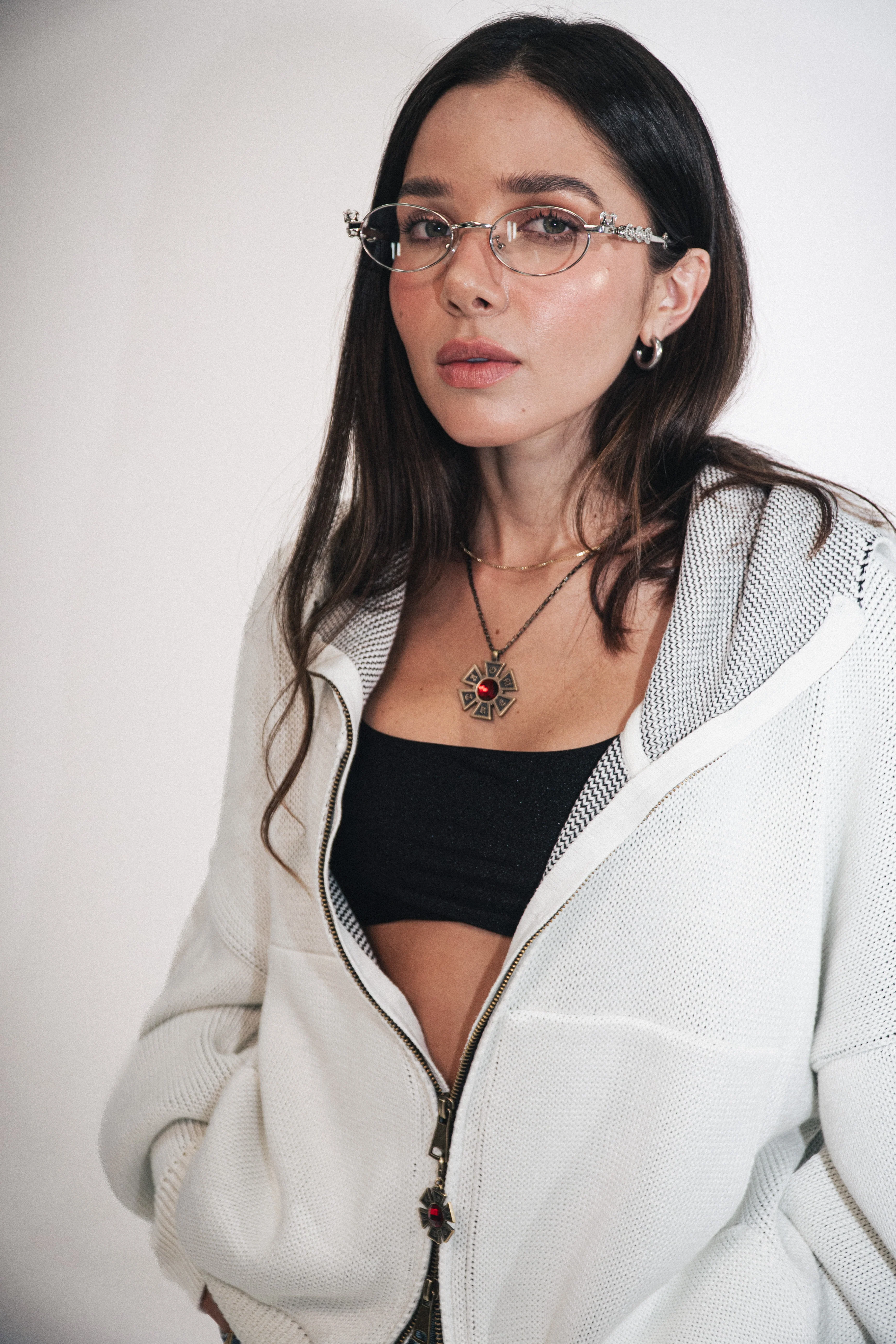 OMERTA WHITE KNITTED ZIP HOODIE - Image 6