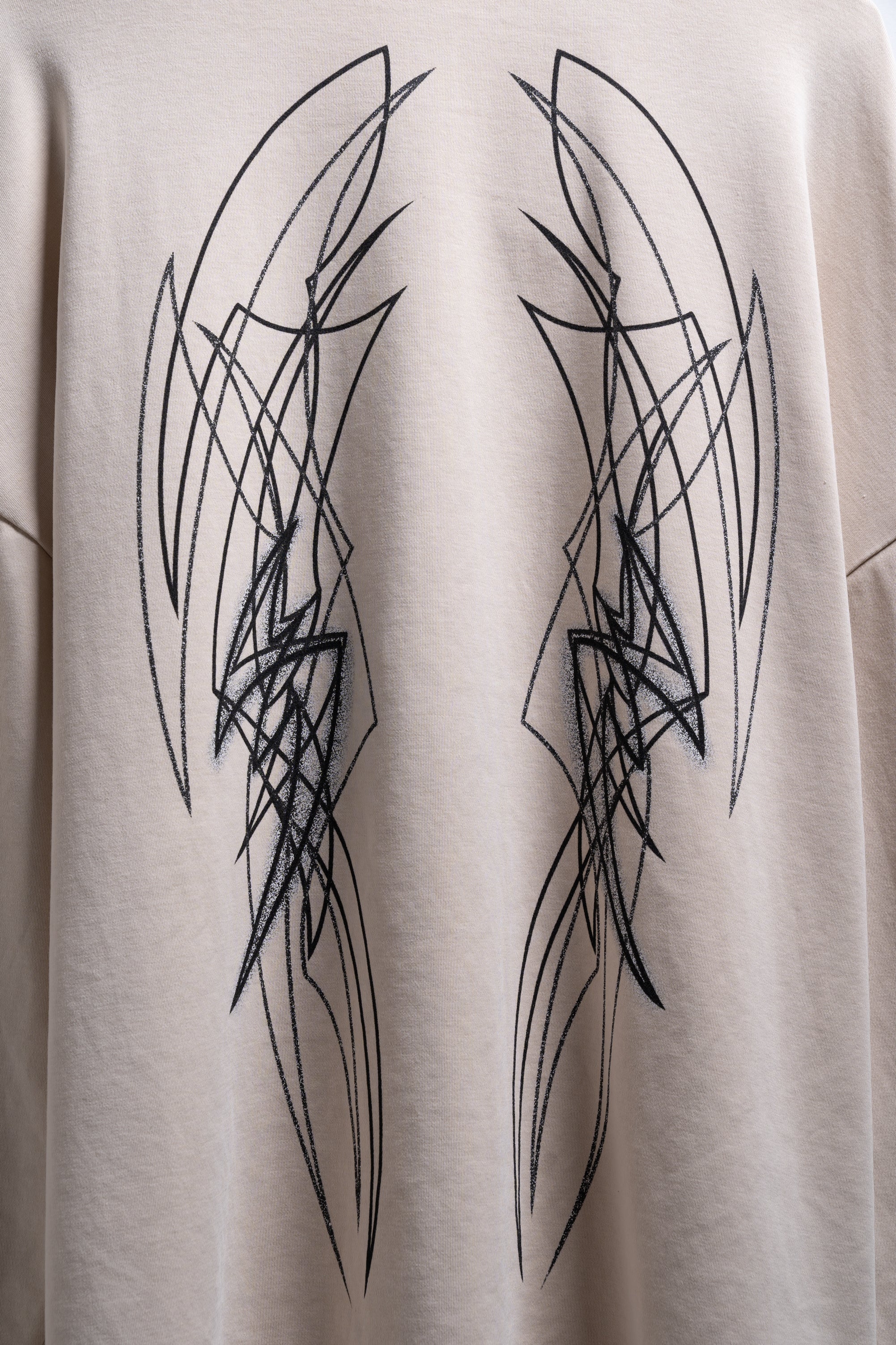 RAYO IVORY LONGSLEEVE TEE - Image 5