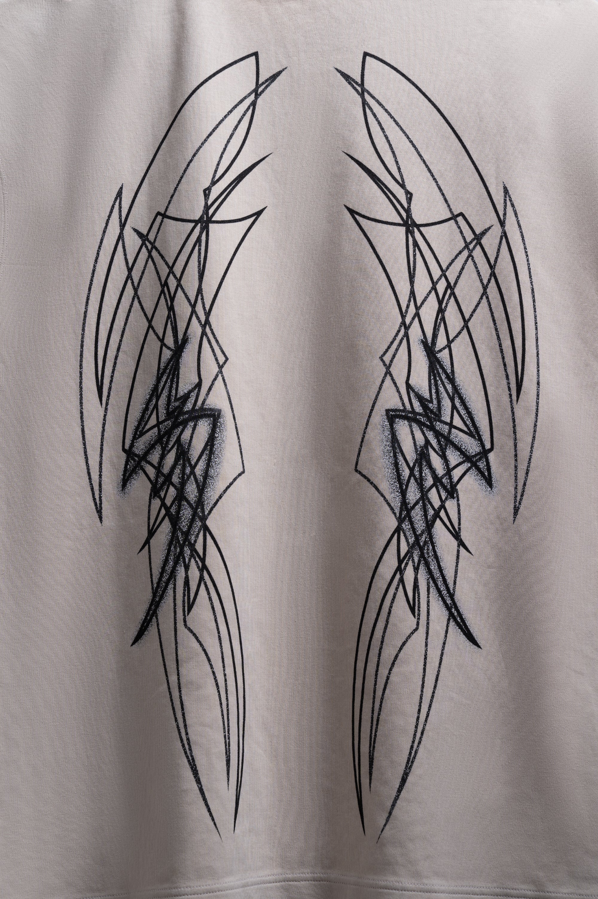 RAYO IVORY SLEEVELESS TEE - Image 4