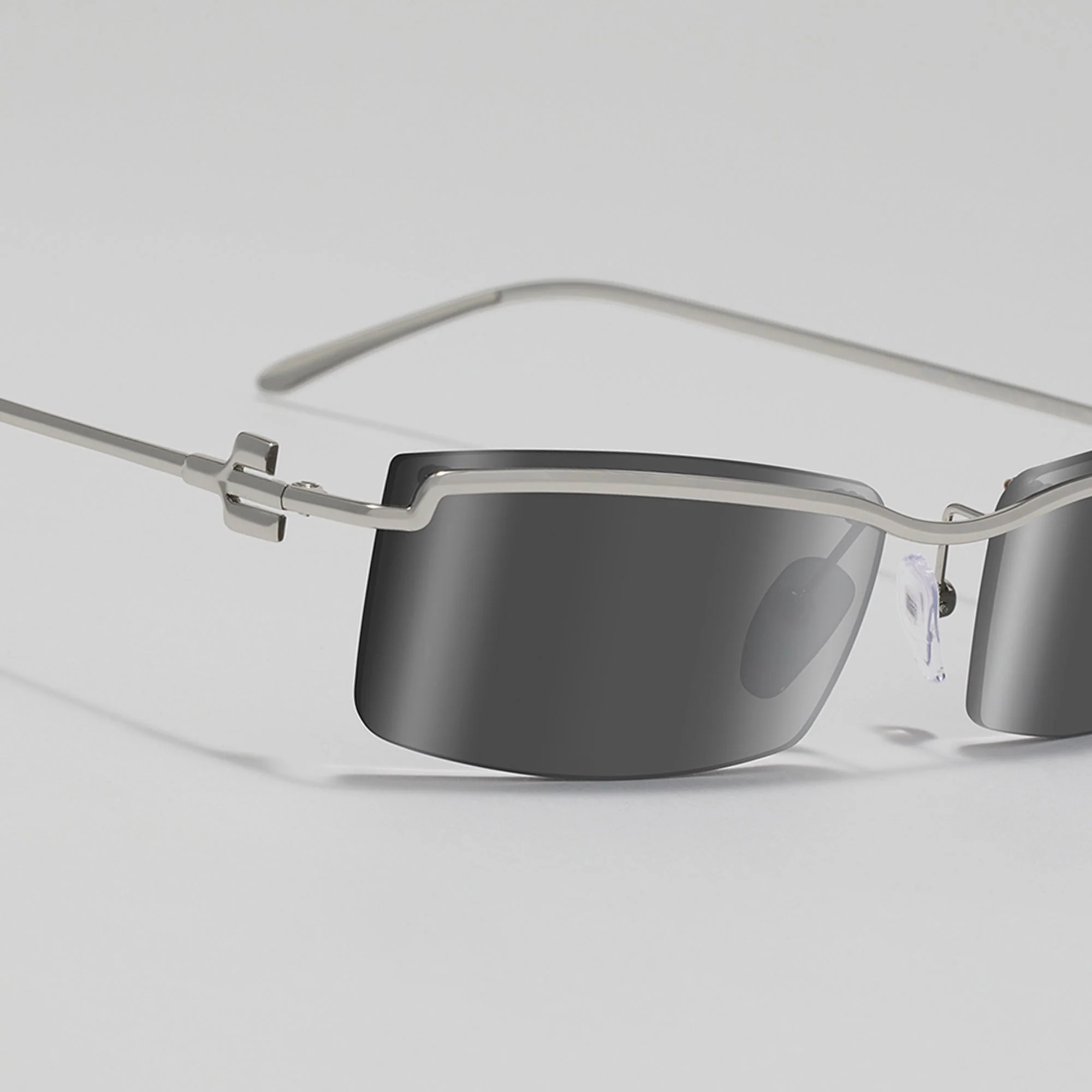 RIVA - Image 7